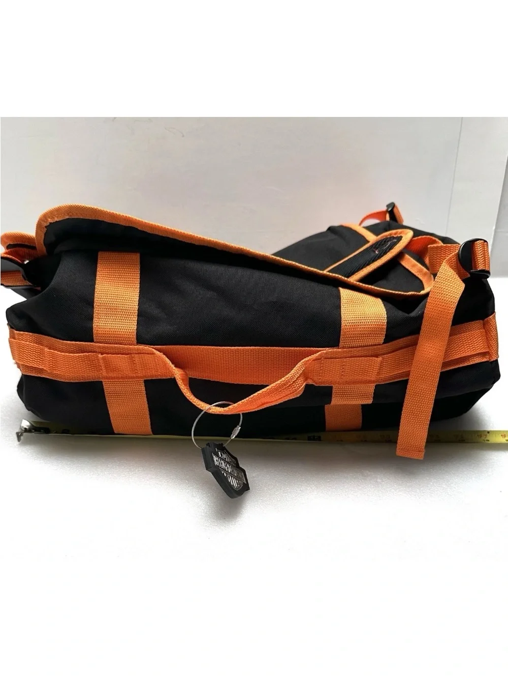 NEW HARLEY DAVIDSON MOTORCYCLE DUFFEL BACKPACK  TRAVEL TOURING BAG ORANGE BLACK
